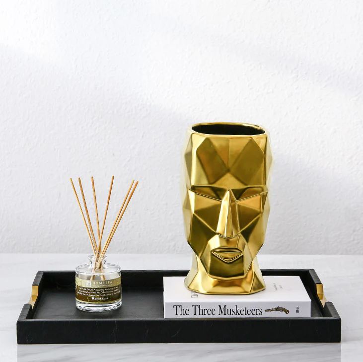 Golden Face Vase - Image 3
