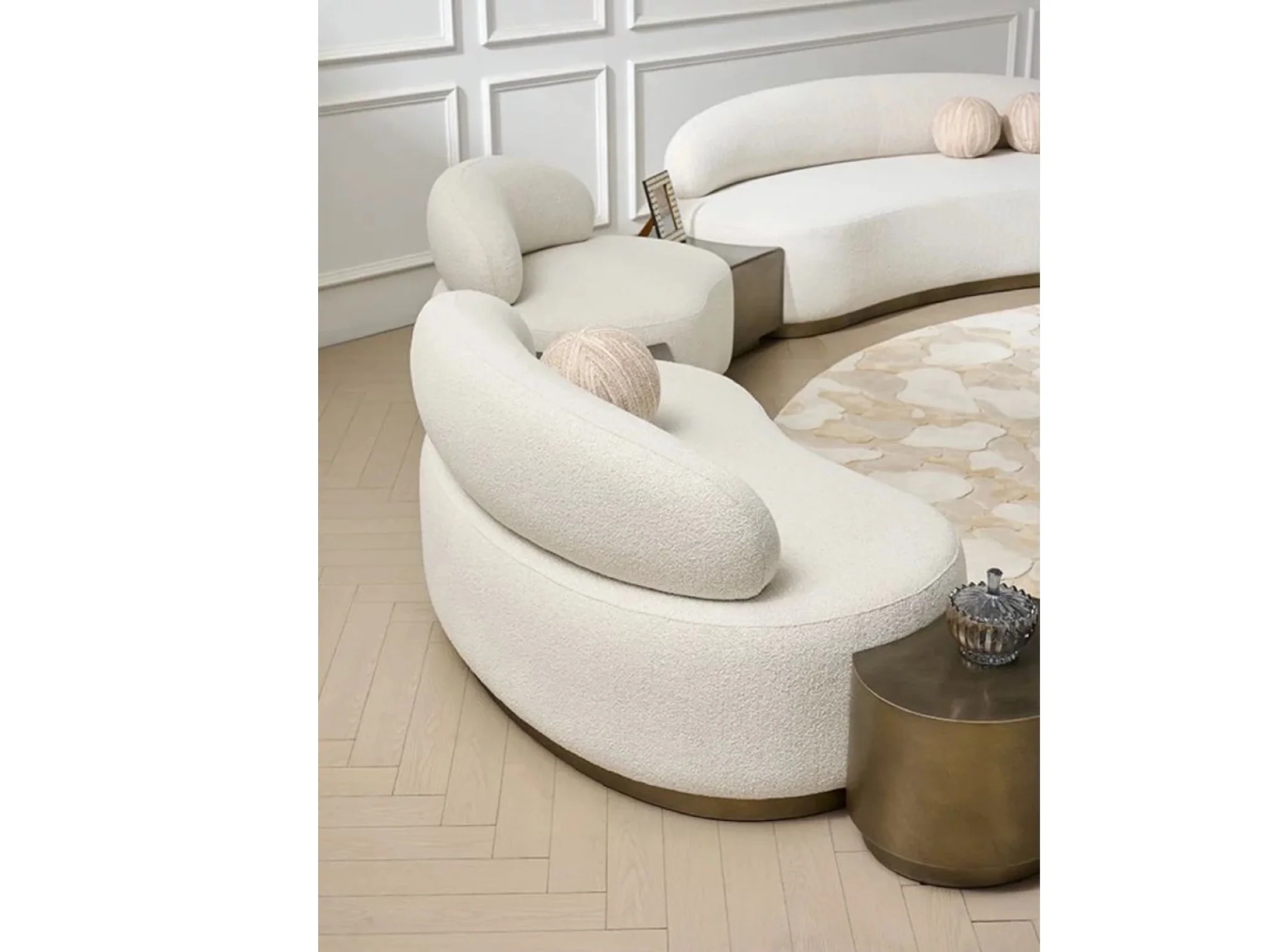 Lunaforma End Table - Image 4